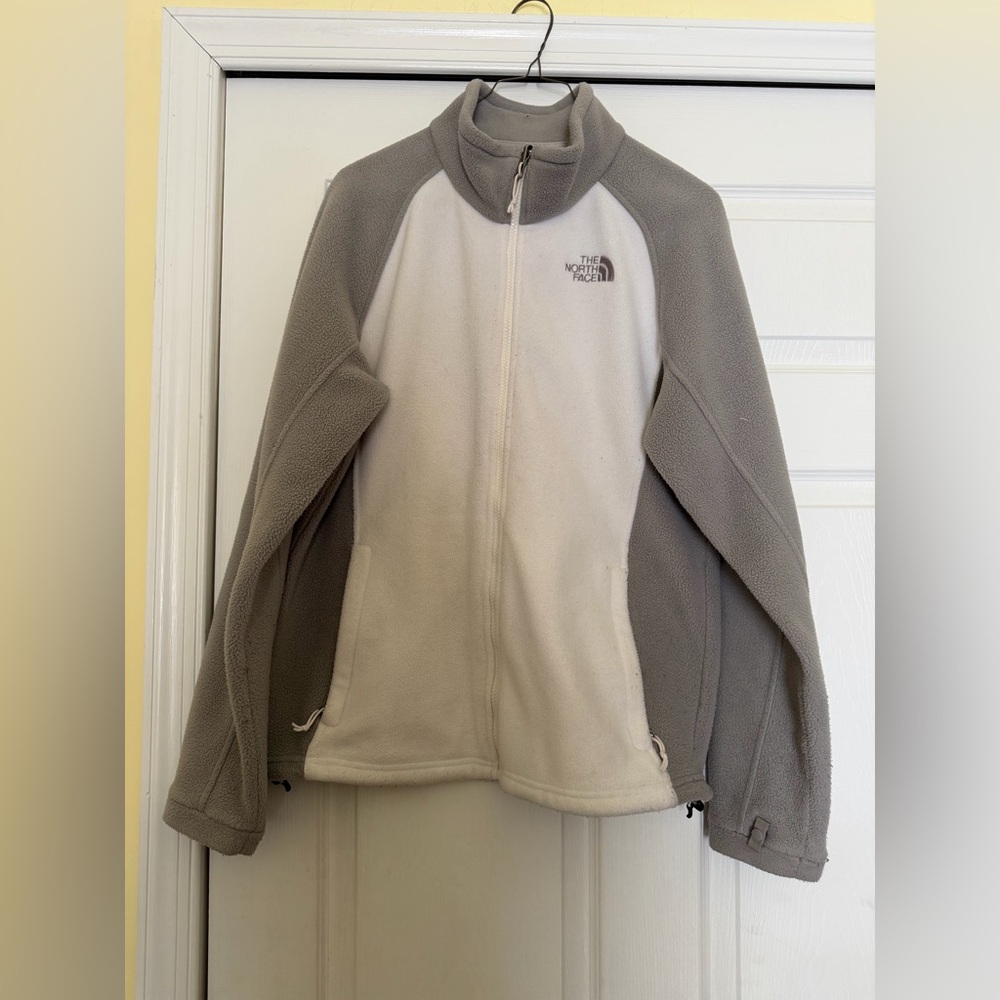 The North Face Women's Gray and White Jacket